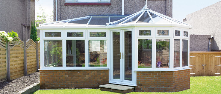Apex Windows | Trusted Trader | FENSA Registered | Victorian Conservatories | Covering Luton, Harlow, Bedford + 50 mile radius